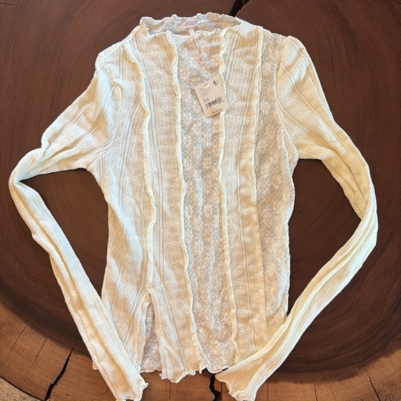 Free People Lula Mock-Neck Long-Sleeve Top /Ivory Lace Detail Blouse/Size XS - Picture 2 of 9